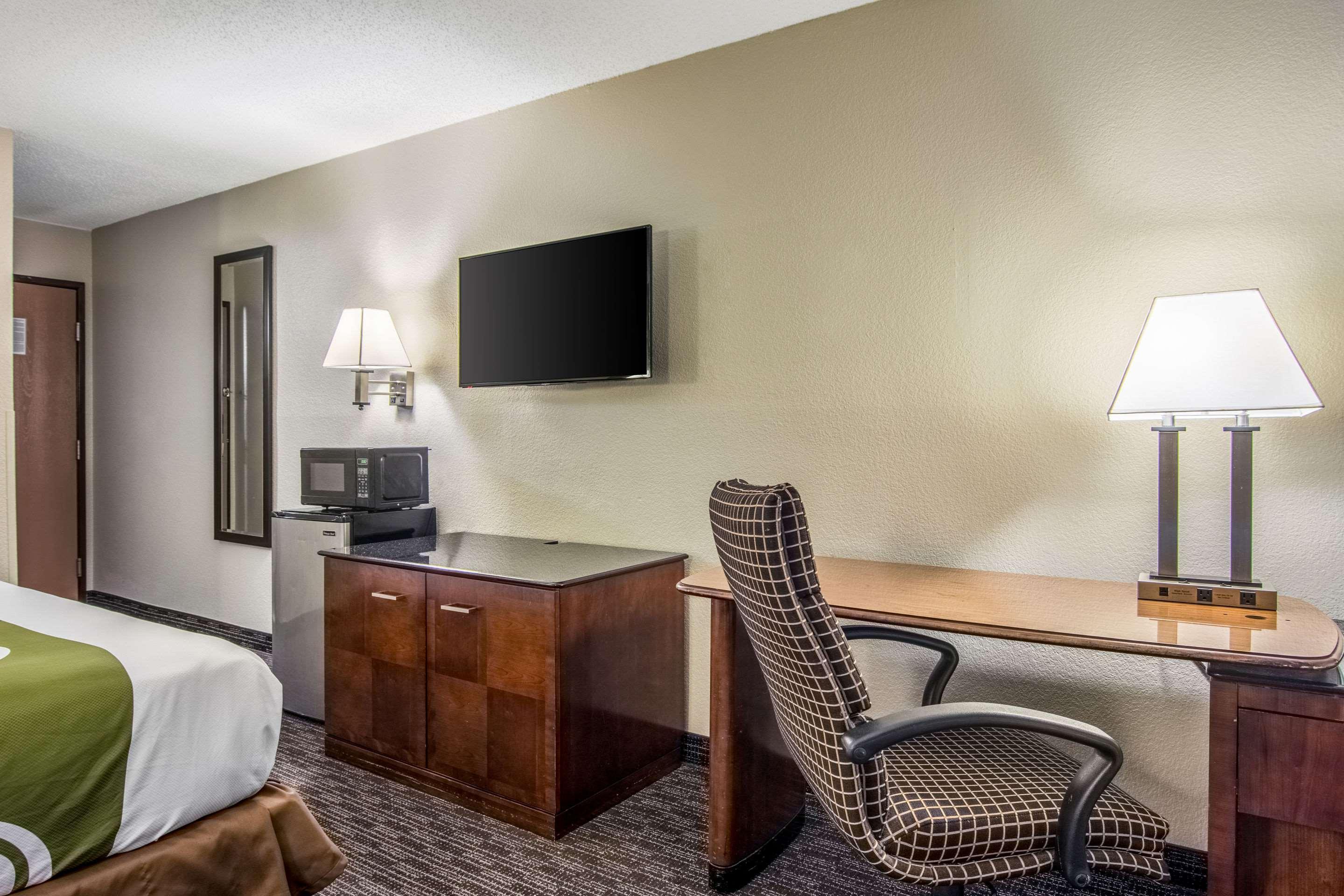 Quality Inn Atlanta Airport-Central College Park Dış mekan fotoğraf