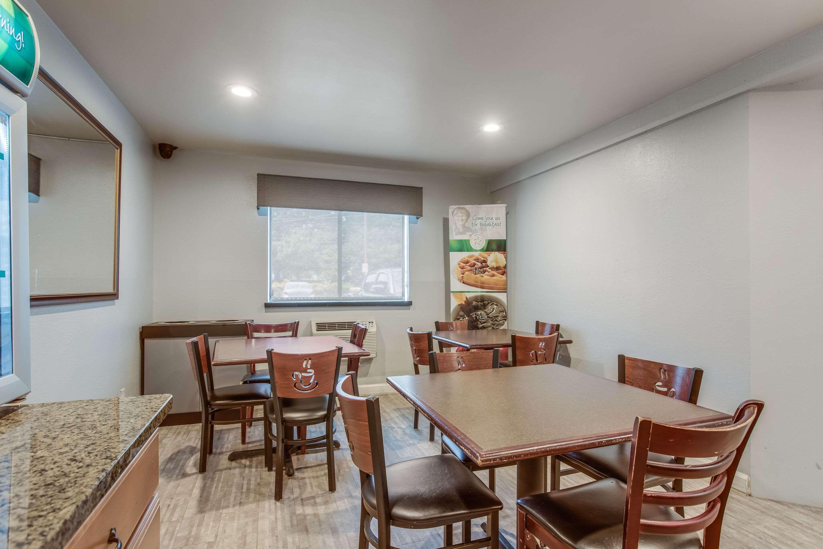 Quality Inn Atlanta Airport-Central College Park Dış mekan fotoğraf
