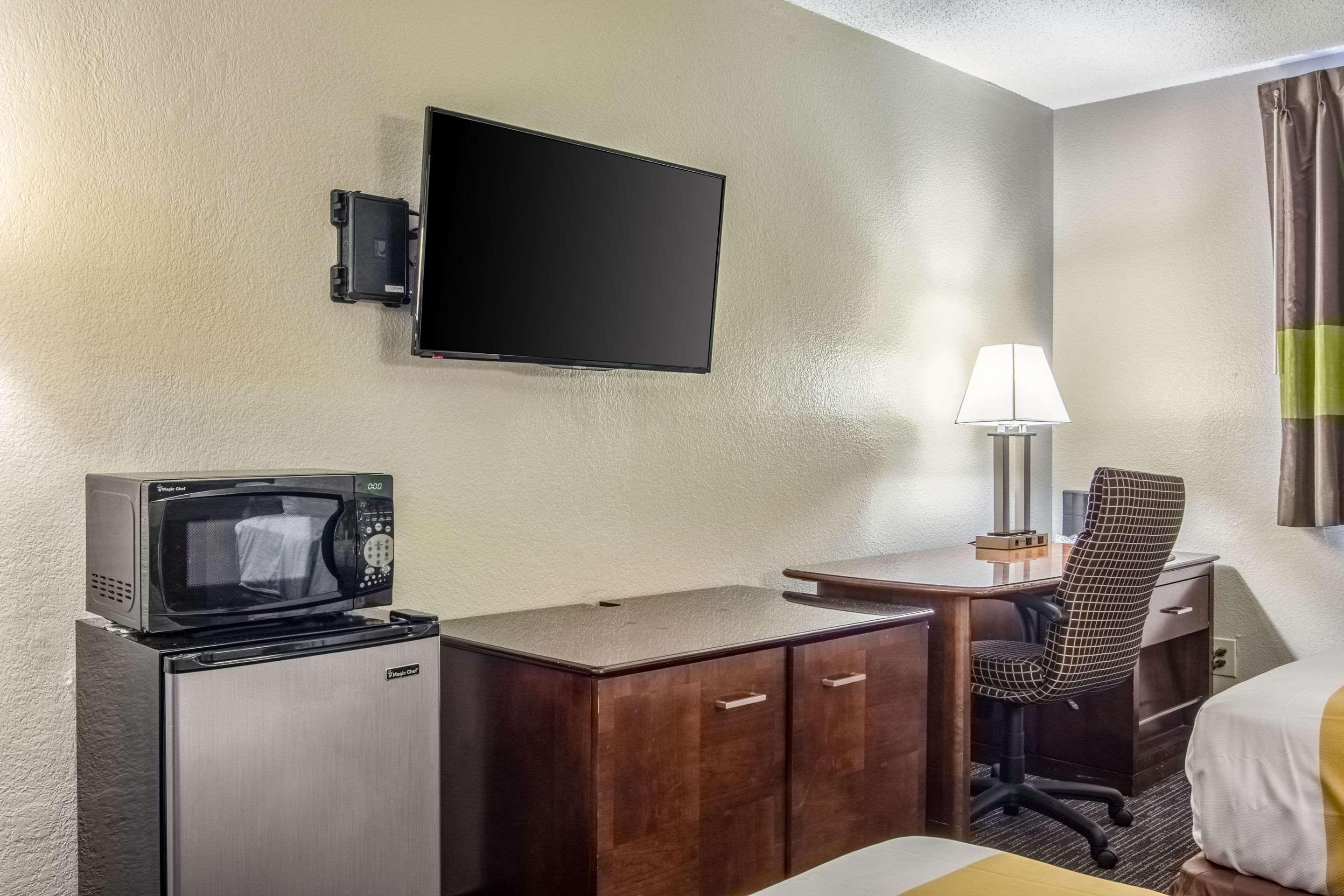Quality Inn Atlanta Airport-Central College Park Dış mekan fotoğraf