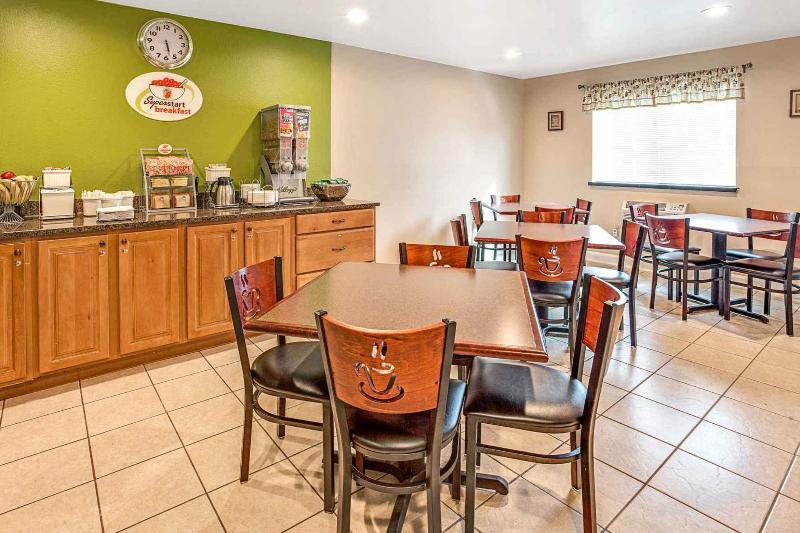 Quality Inn Atlanta Airport-Central College Park Dış mekan fotoğraf